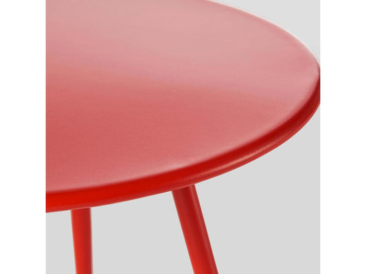 Table basse en métal rouge