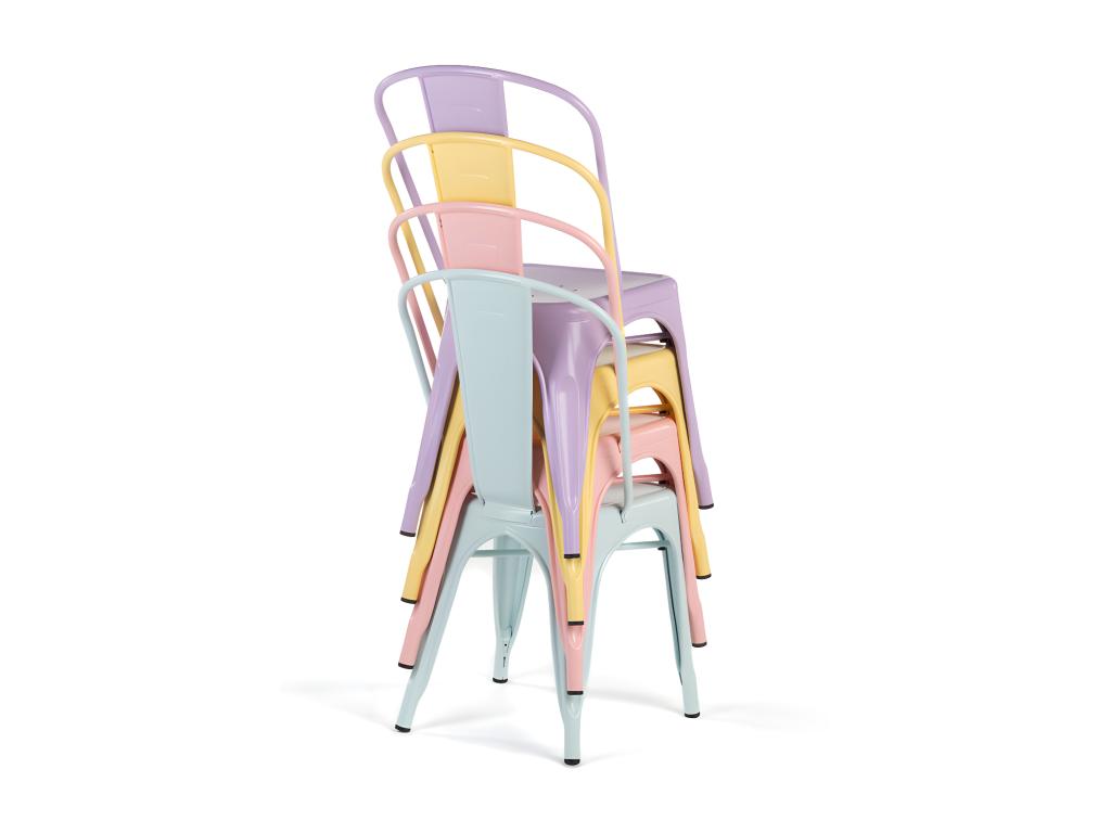 Chaise en bois massif rouge