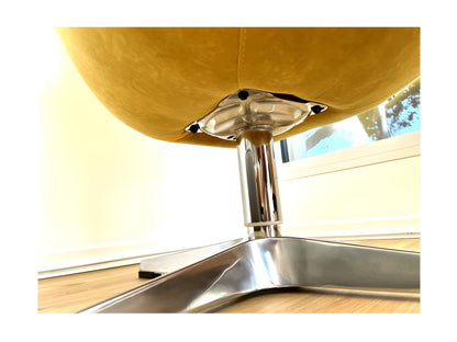 Fauteuil d'appoint en velours jaune