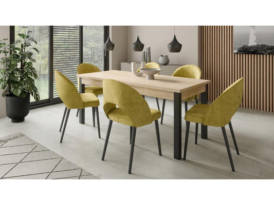 Chaise en tissu marron